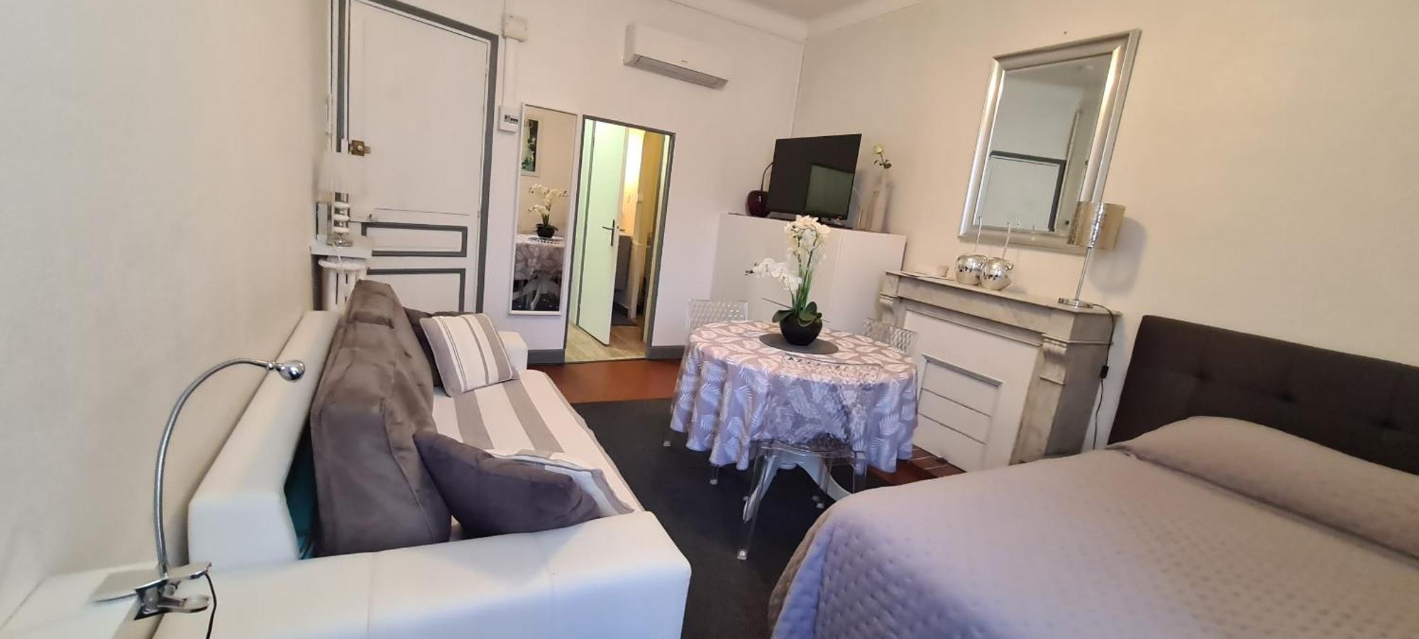 Seayousoon Inn Cannes - Studios Kültér fotó